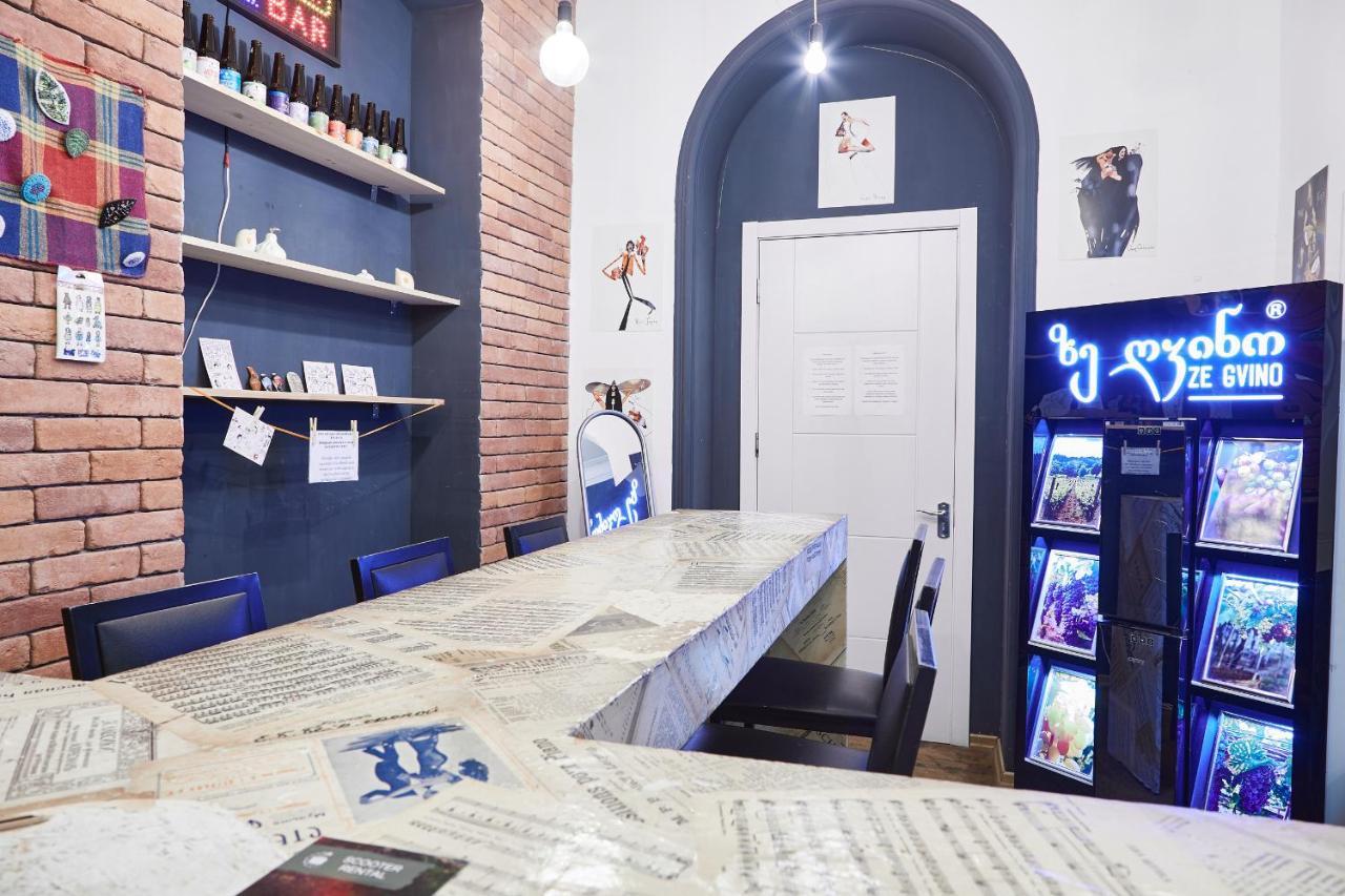 Moosica Hostel ティビリシ エクステリア 写真