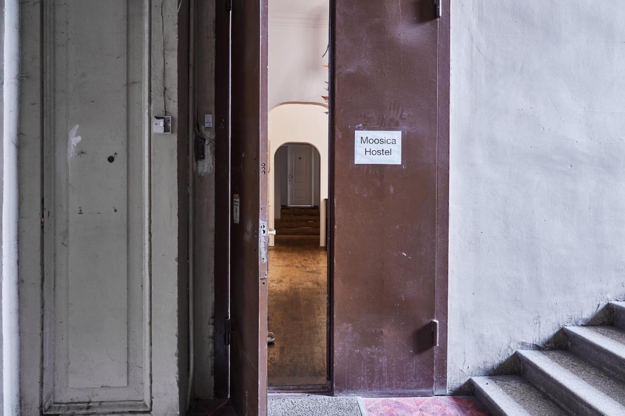 Moosica Hostel ティビリシ エクステリア 写真