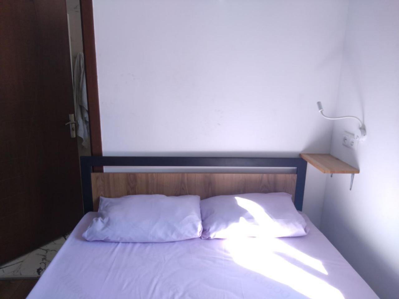 Moosica Hostel ティビリシ エクステリア 写真