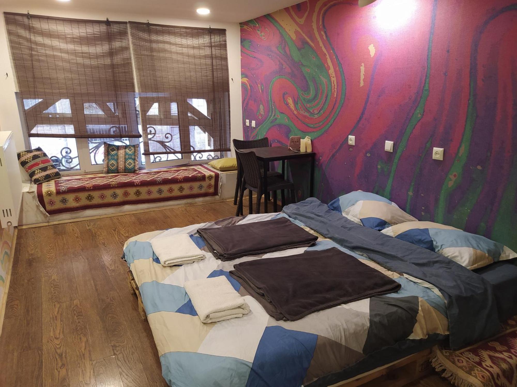 Moosica Hostel ティビリシ エクステリア 写真